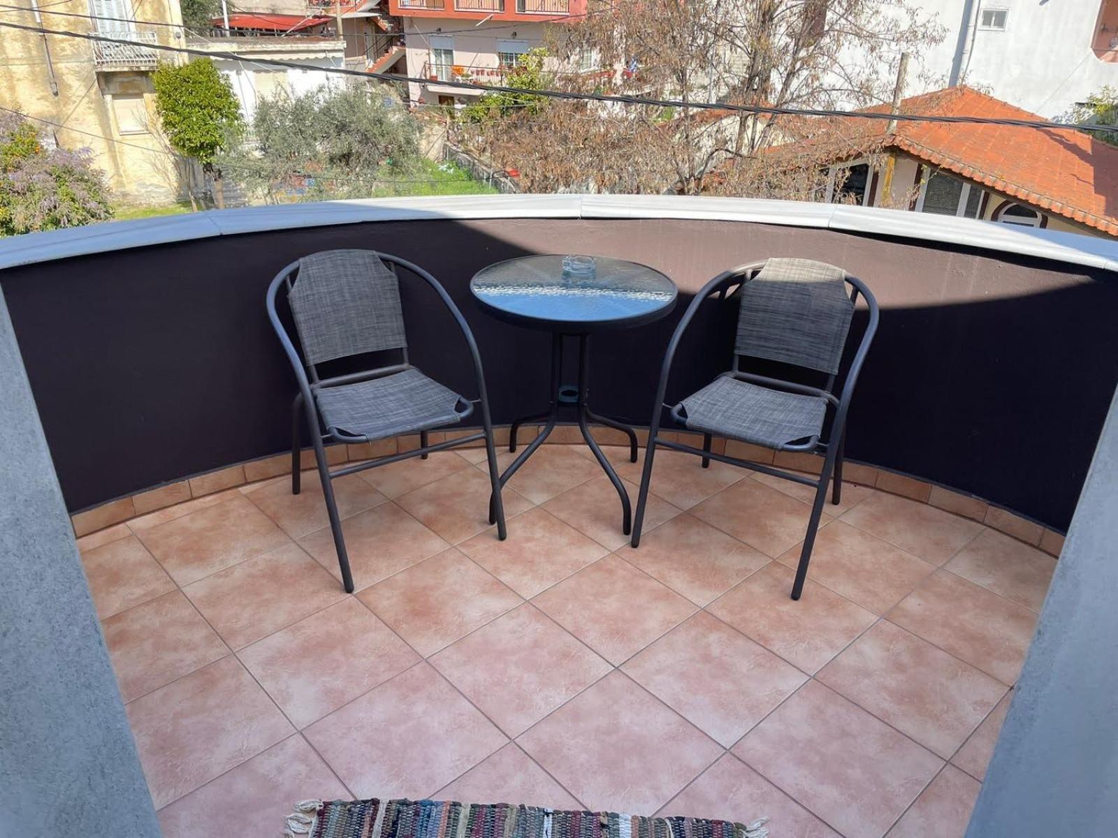 Aretoysa Center Luxury Suites 2 Néa Péramos Dış mekan fotoğraf